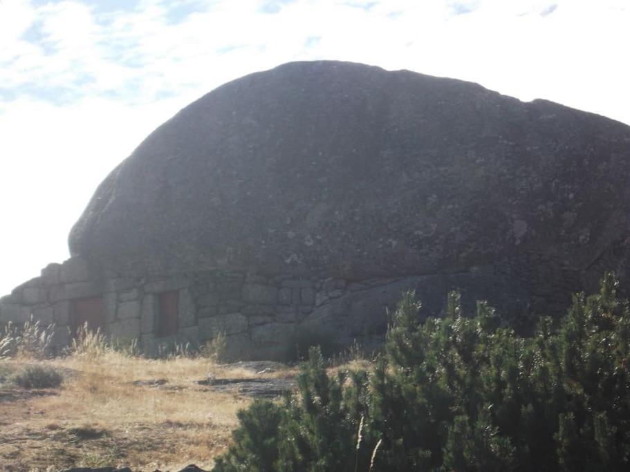 Casa Na Serra Da Estrela Appartement Melo Buitenkant foto